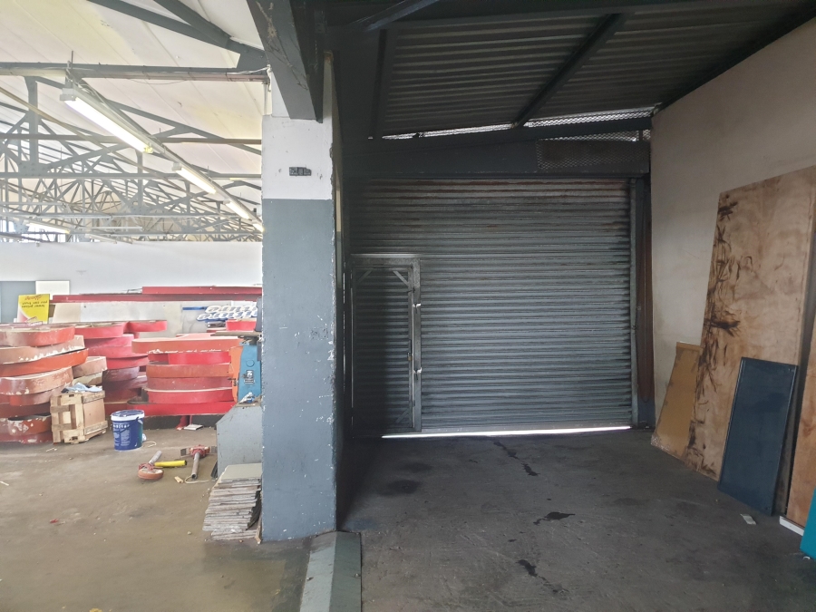 To Let Commercial Property for Rent in Salt River Western Cape